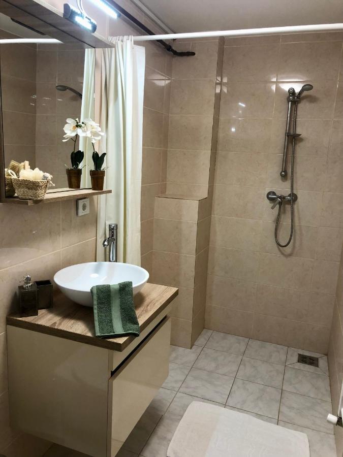 Alenso Guesthouse Hévíz Eksteriør billede