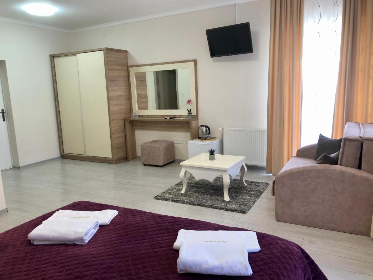 Alenso Guesthouse Hévíz Eksteriør billede