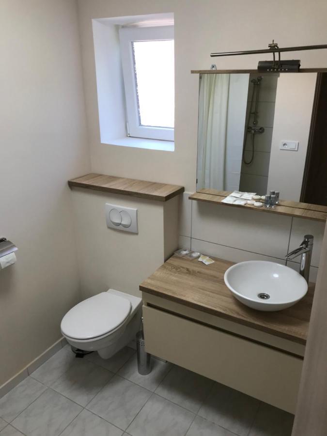 Alenso Guesthouse Hévíz Eksteriør billede